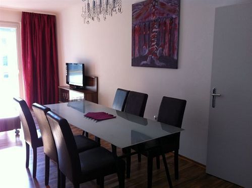 Govienna - Messe Wien Apartment Ngoại thất bức ảnh